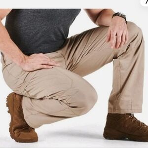 5.11 Tactical Apex Cargo Khaki Pants Size 32x30